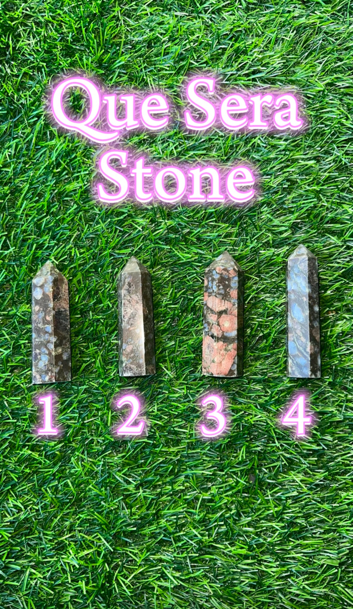 Small Que Sera Stone Tower